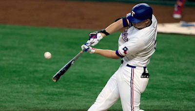 Rangers barren a Diamondbacks en su serie de Grandes Ligas