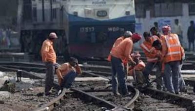 Cabinet Approves Rs 2,028 Crore Productivity-Linked Bonus For 11.72 Lakh Railways workers