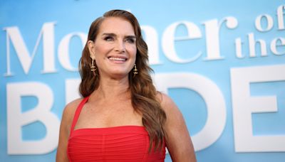 Calças de ganga que Brooke Shields usou no anúncio da Calvin Klein vão ser leiloadas