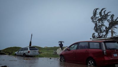 D Hurricane Beryl heads for Cayman Islands, Mexico after striking Jamaica