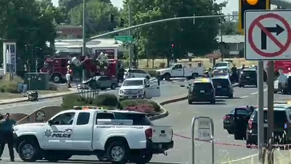 Vacaville intersection closed after major crash involving police motorcycle