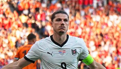 Marcel Sabitzer sinks Netherlands and takes Austria to the top of Group D