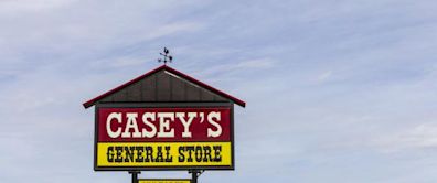 Casey's (CASY) Expands Horizons Through Operational Efforts