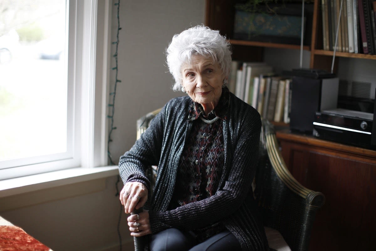 What Alice Munro Knew