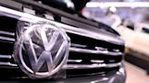 Volkswagen replaces chief designer with Porsche hire