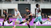 Deadspin | Fire, D.C. United end losing streaks in 1-1 draw