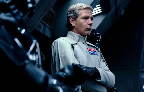 Krennic's Rogue One Costume Is A Sneaky Star Wars: A New Hope Easter Egg - SlashFilm
