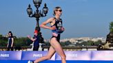 JO de Paris 2024 : la Française Cassandre Beaugrand remporte la médaille d’or au triathlon féminin