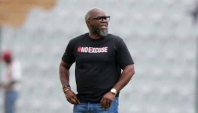 'There is going to be a bit of a storm' – Steve Komphela warns fans