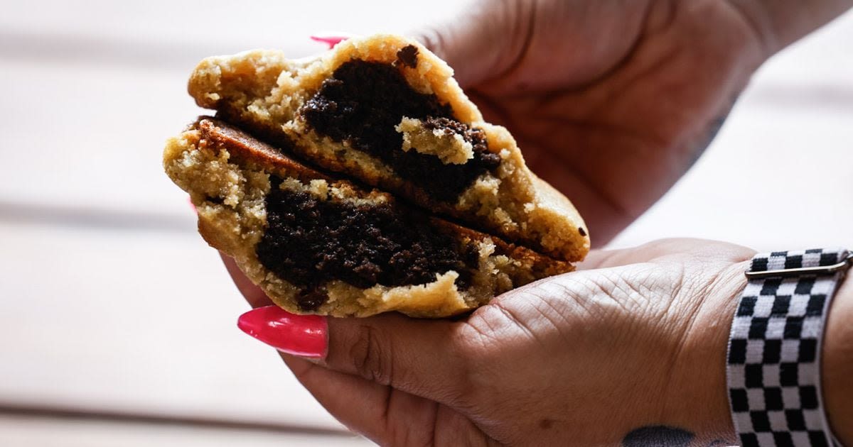 The Cookie Girl's stuffed cookies are a treat for Dayton area