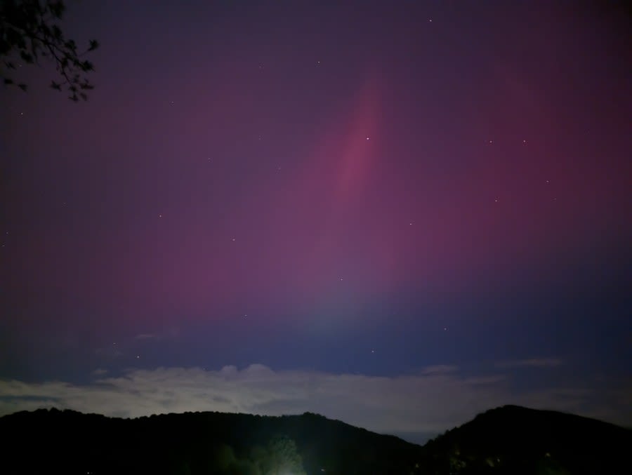 Photos: The aurora borealis lights up Tri-Cities skies