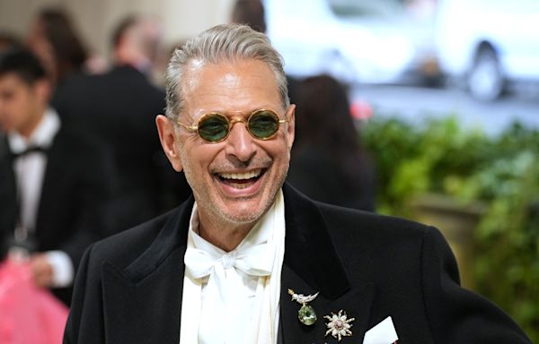 At the Met Gala 2024 Red Carpet, Jeff Goldblum’s Look Was Literally Inspired by “The Garden of Time”