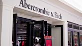 Abercrombie Sees Growth Accelerate For Fourth Straight Quarter; Gap Soars