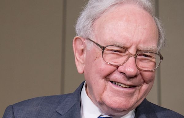 The 7 Best Warren Buffett Stocks to Buy in July 2024