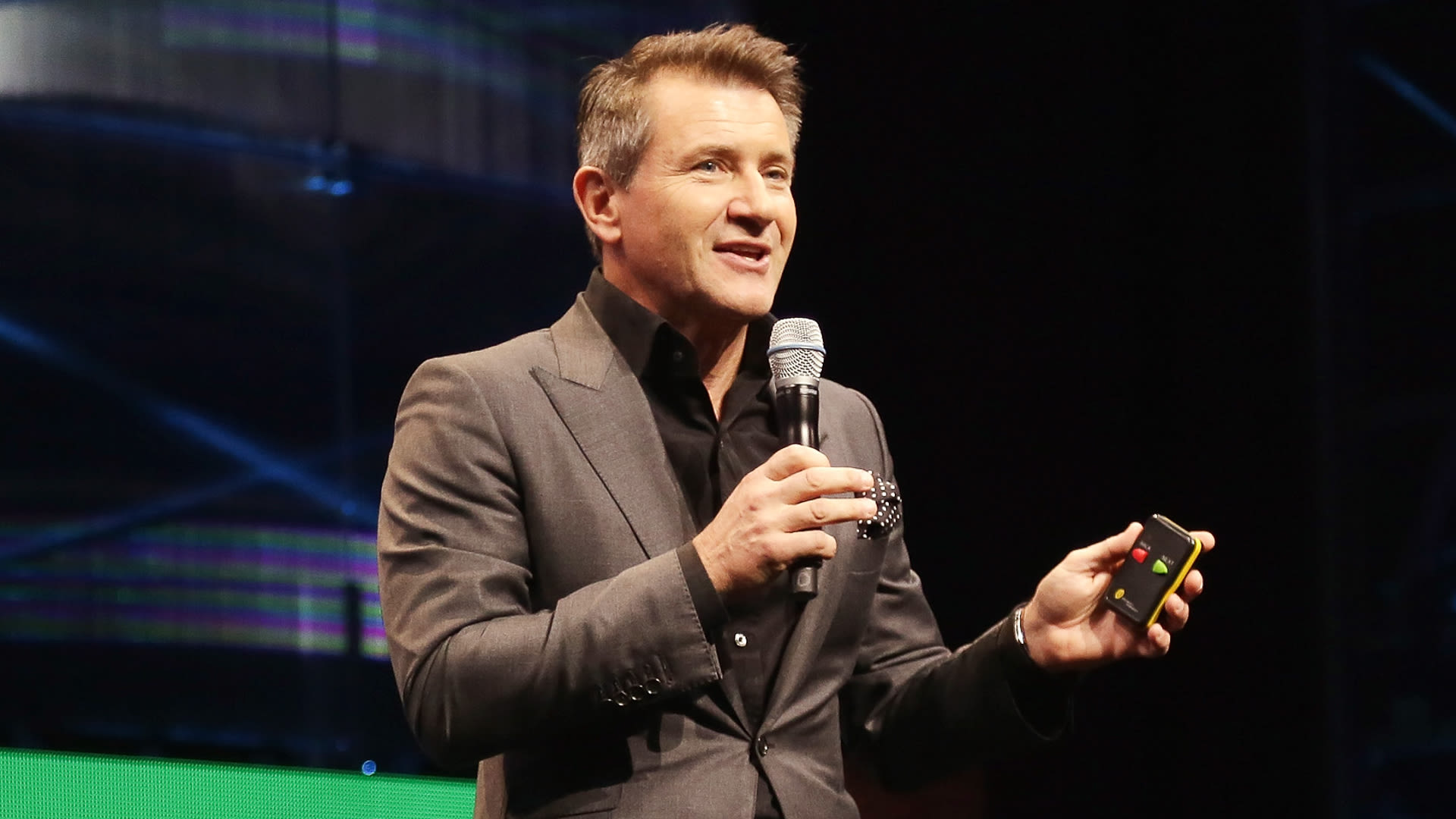 ‘Shark Tank’ Star Robert Herjavec’s 2 Best Passive Income Ideas