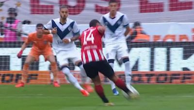 Video: el golazo de Mancuso, ex Boca, a Vélez en la final