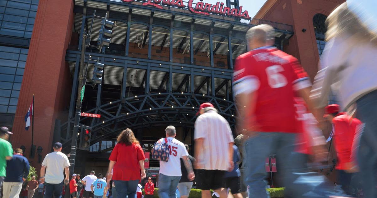Busch Stadium needs renovations. Should St. Louis taxpayers kick in?