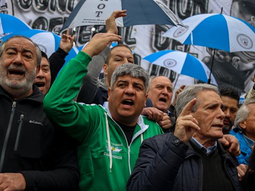 El Gobierno de Milei cruzó a Pablo Moyano por comparar la Ley Bases con el escándalo de la Banelco: "Tiene un desorden de lo que plantea como realidad"