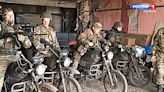 El ejército ruso apuesta por las motocicletas para realizar asaltos relámpago en el frente