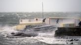 Strong gusts to sweep across Ireland as Storm Kathleen hits