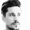 Peter Gadiot