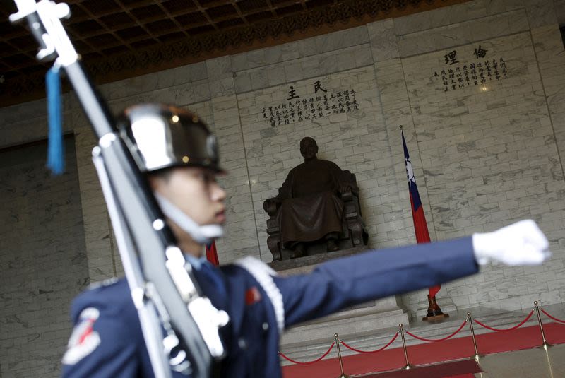 Taiwan to withdraw honour guards from Chiang Kai-shek memorial