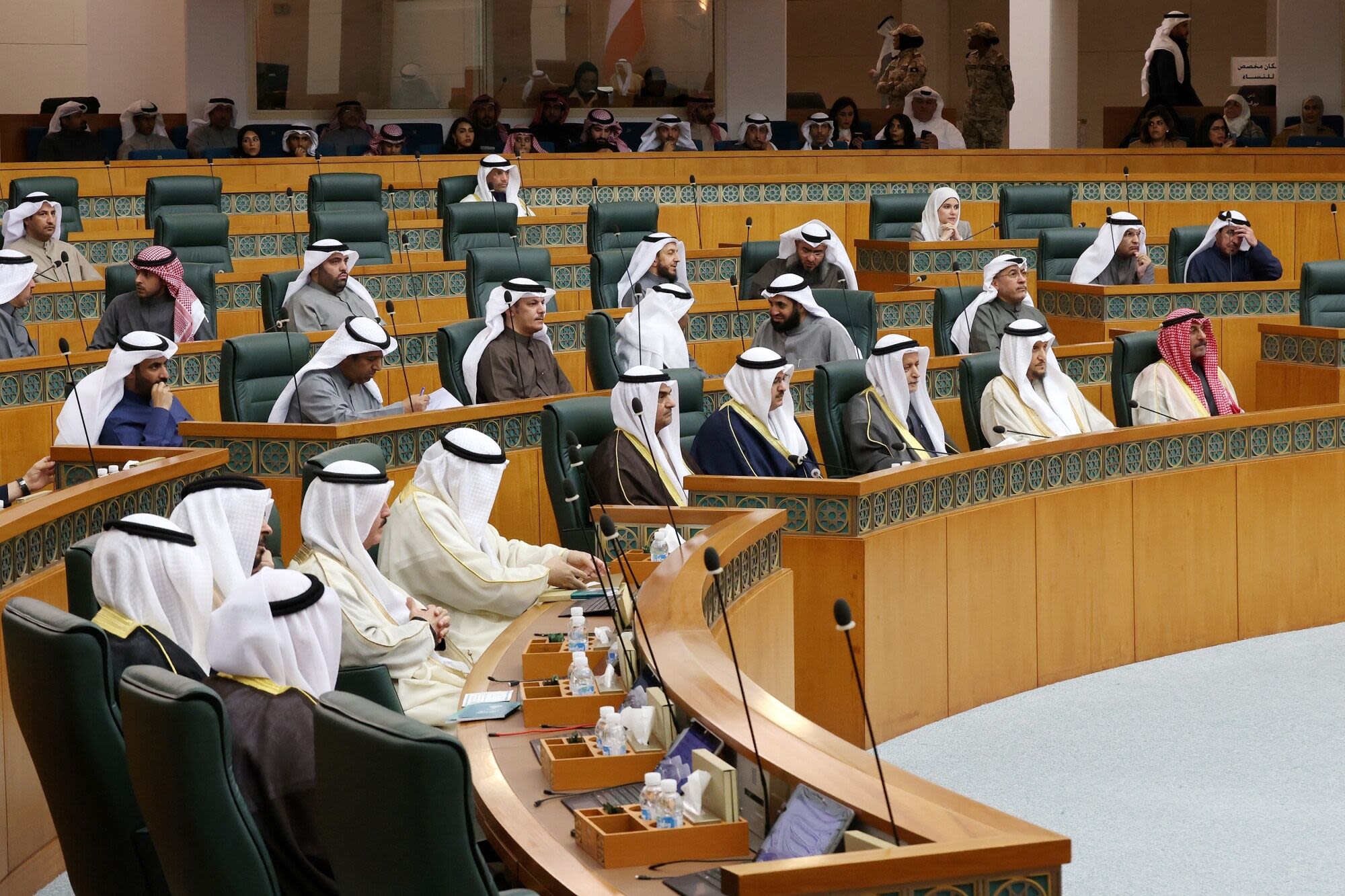 Kuwait’s Ruler Suspends Parliament to End Political Deadlock
