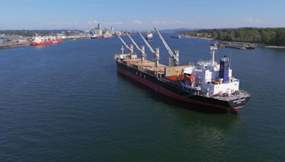 River pilots keep ships rolling on the Columbia