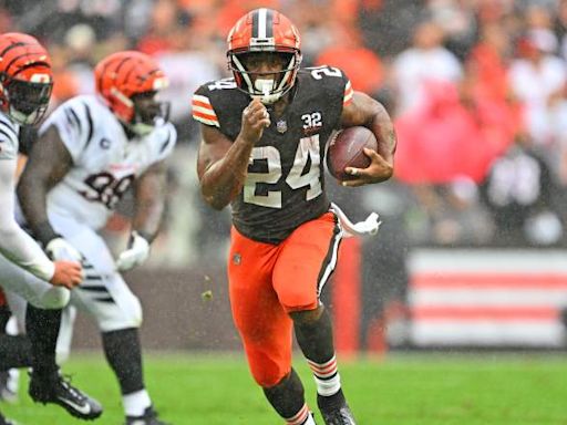 Browns Predicted to Land 5-Time Pro Bowl Running Back to Protect Nick Chubb