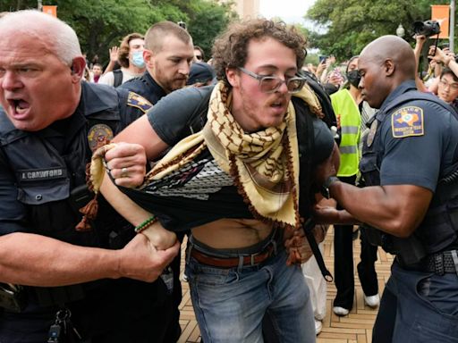 DPS: 34 people arrested during pro-Palestinian protests at University of Texas-Austin