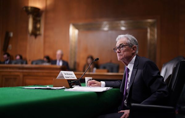 Powell to Face Fed Critics in Congress on High Rates, Bank Rules