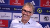 Al Ittihad, de Benzema, fecha com o técnico francês Laurent Blanc