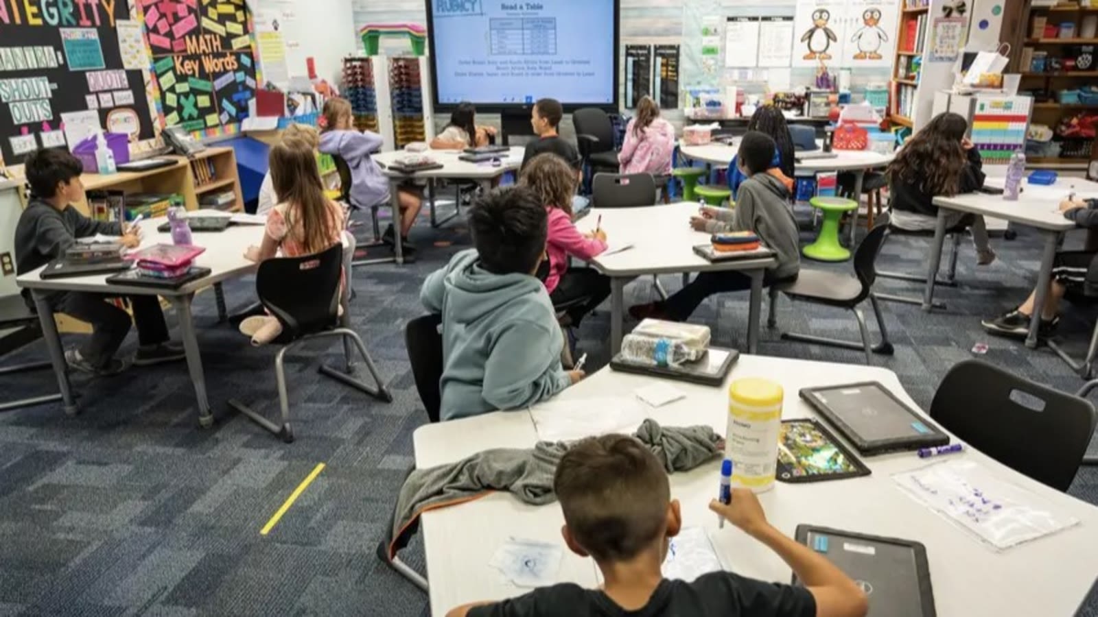 Texas education leaders unveil Bible-infused elementary school curriculum