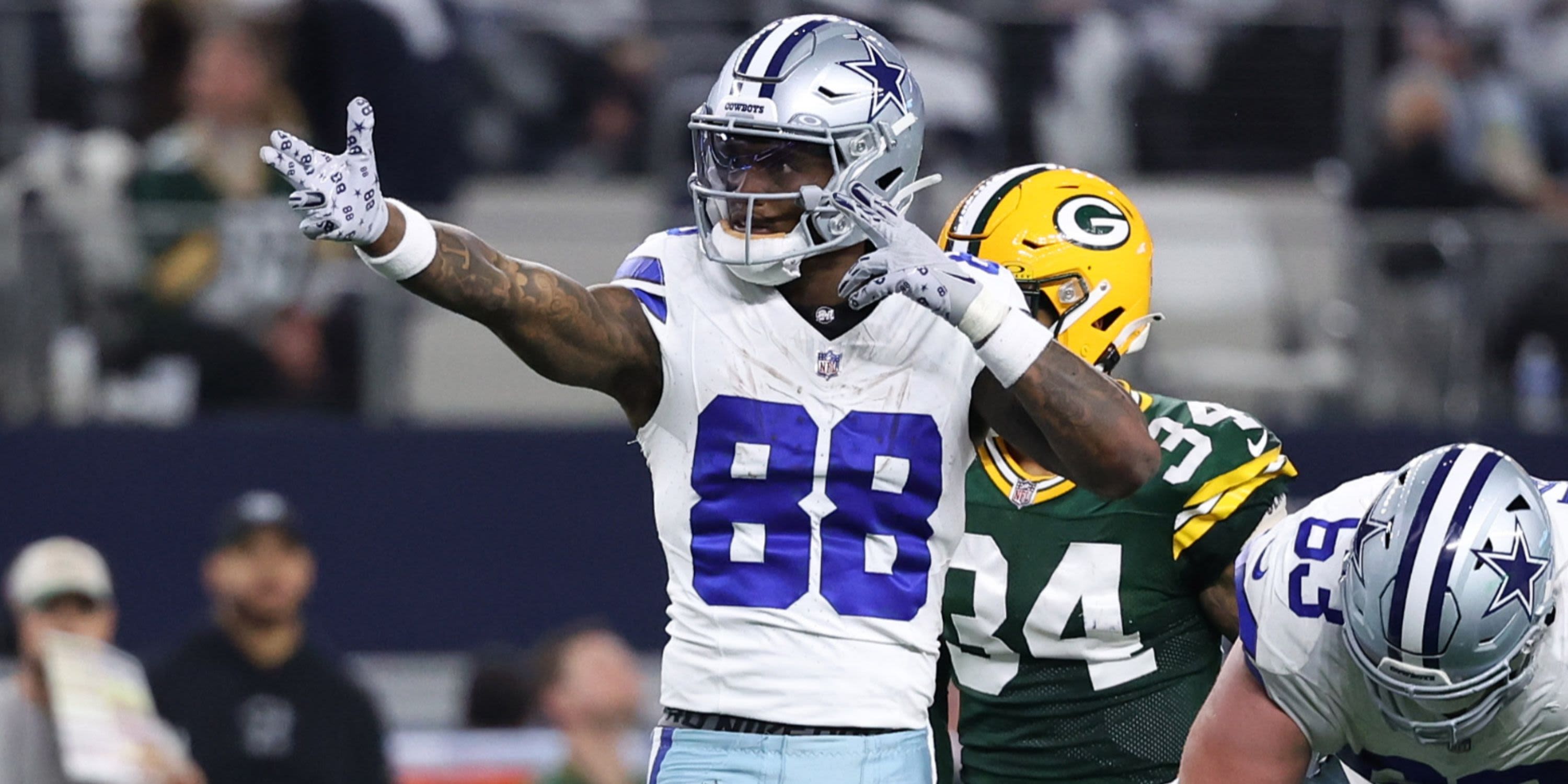 Report: Cowboys Prioritizing CeeDee Lamb's Contract Extension Over Dak, Parsons