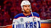 Oilers' Connor McDavid breaks bonkers Wayne Gretzky record in Game 4