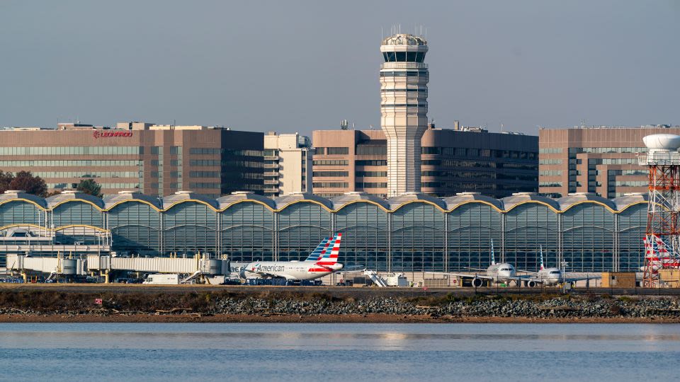 Flight forced to abort takeoff at Reagan National Airport to avoid another plane. It’s the second such incident in 6 weeks