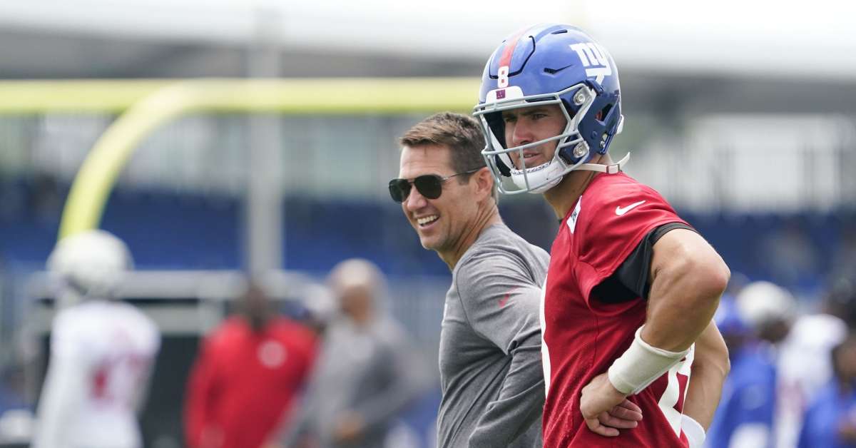 Daniel Jones Forcing Giants' Hand With Return to Practice