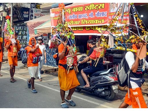 Kanwar Yatra eateries row: Supreme Court pauses UP, Uttarakhand order to display the name of the owner