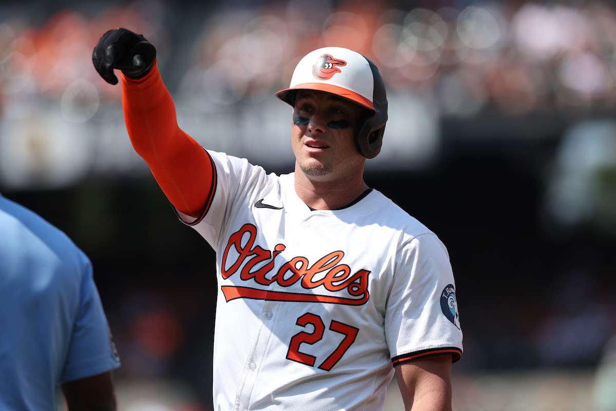 Orioles rely on six-run third and some defensive gems to defeat Padres 8-6