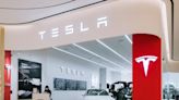 Has Tesla Re-prioritized Its EV Goal? A Change In Current Report Says So - Tesla (NASDAQ:TSLA)