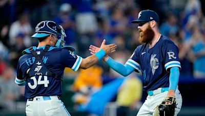 Three Kansas City Royals got World Series rings at The K. Then they beat the Rangers