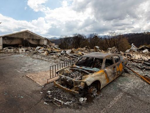 About 8 people are still missing in New Mexico wildfires, mayor says, as Ruidoso residents allowed to return