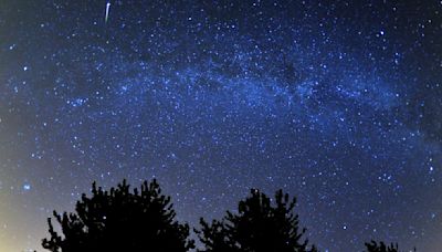 Top tips for how to see the Orionid meteor shower in October and November | ITV News