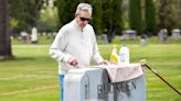 One by one, a 94-year-old Bemidji veteran is cleaning Minnesota's headstones