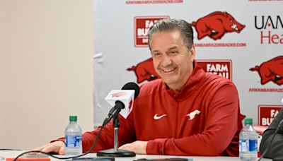 Michigan basketball to face Arkansas, John Calipari next season: report