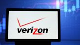 Verizon customers struggle to use mobile phones during widespread carrier outage