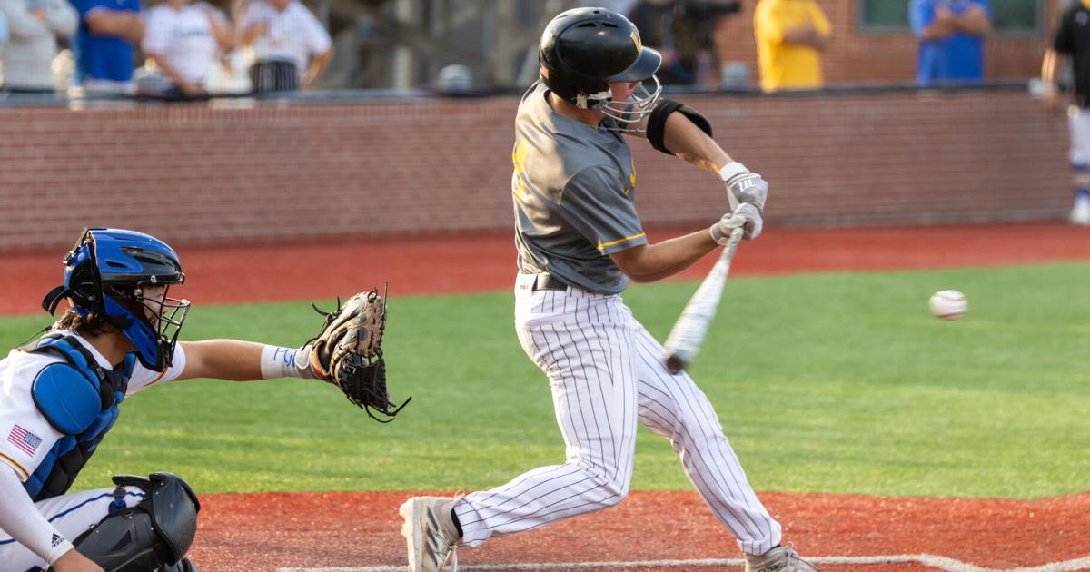 University came back from a seven-run deficit. Read how Cubs won their 1st baseball title