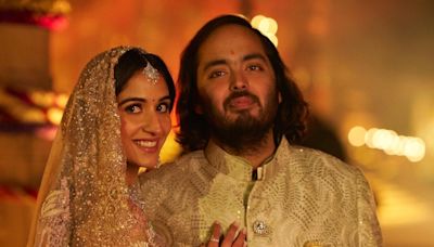 Nita and Mukesh Ambani To Hold Mass Wedding For Underprivileged Ahead of Anant and Radhika's Marriage - News18