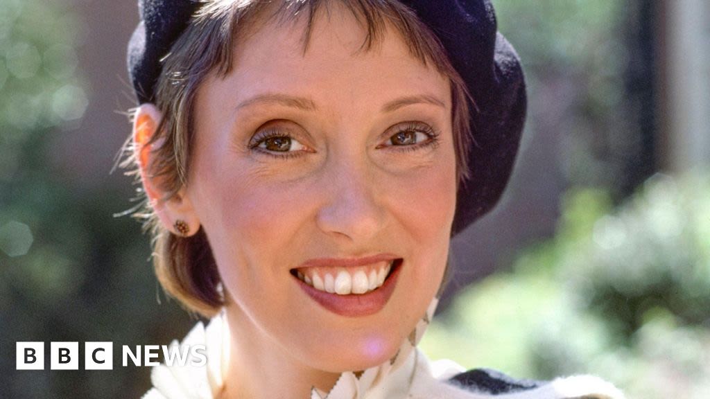 Shelley Duvall: Tributes paid to 'unforgettable' actress