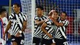 3-0. Libertad hace pagar a Táchira los platos rotos de su debut y respira en el grupo H de la Libertadores